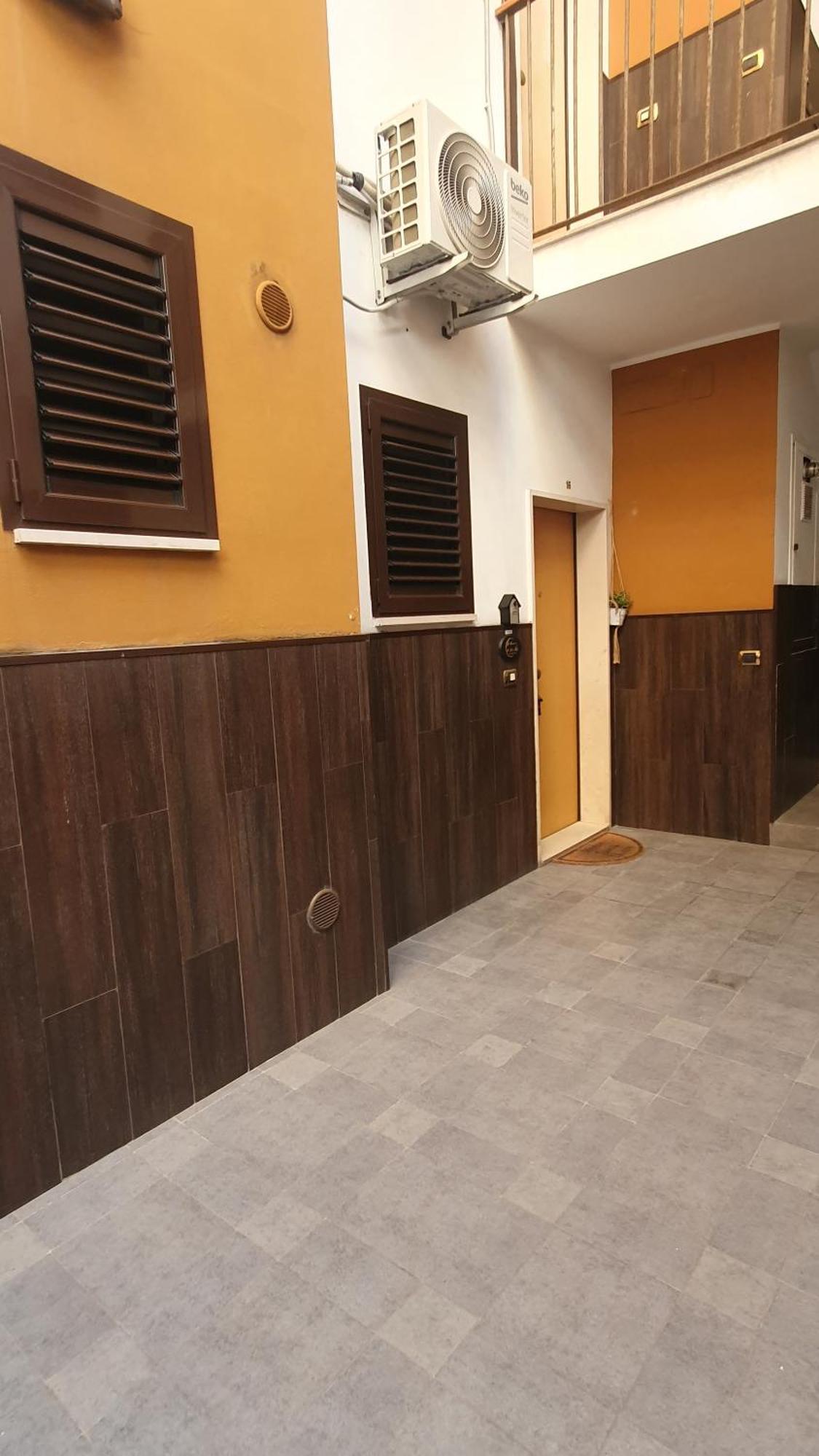 La Dimora Di Don Vito - Appartamento Confortevole Bari Exterior photo